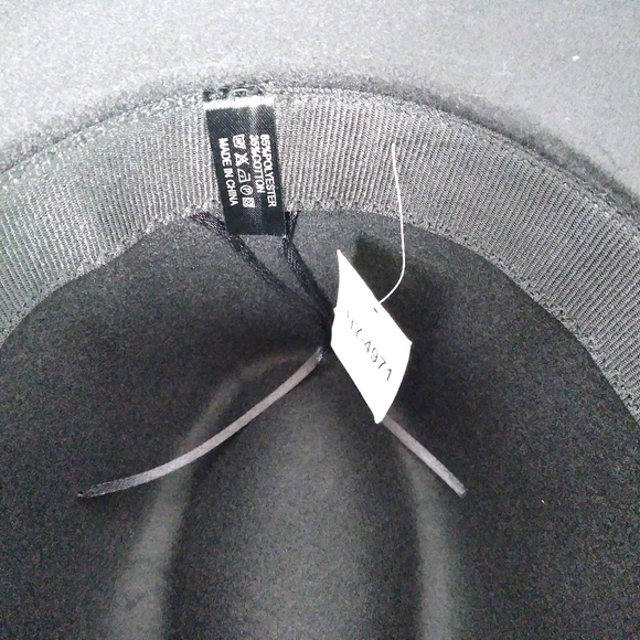 SOLD OUT Women's Black Floppy Brim Fedora Hat- NWT - Picture 4 of 11